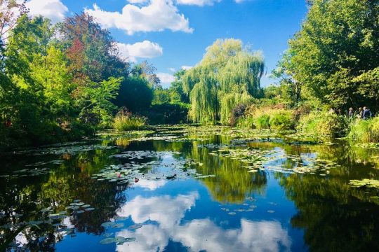 Halloween in Giverny