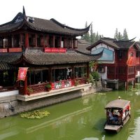 Bus & Minivan Tours