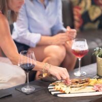 Food, Wine & Nightlife