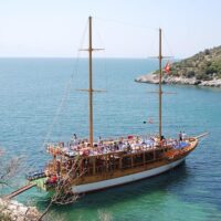 Cruises, Sailing & Water Tours