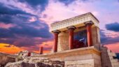 Self guided tour Heraklion and Knossos Crete