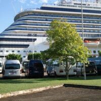 Hop-on Hop-off Tours