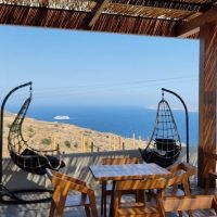 Wine Tasting & Winery Tours