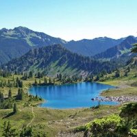 Holiday & Seasonal Tours