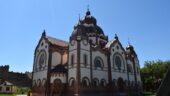 Immerse yourself in beauty and history!